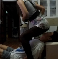 黑丝坐脸