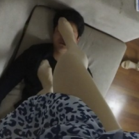 网上买的“光腿神器”打底裤袜踩踏